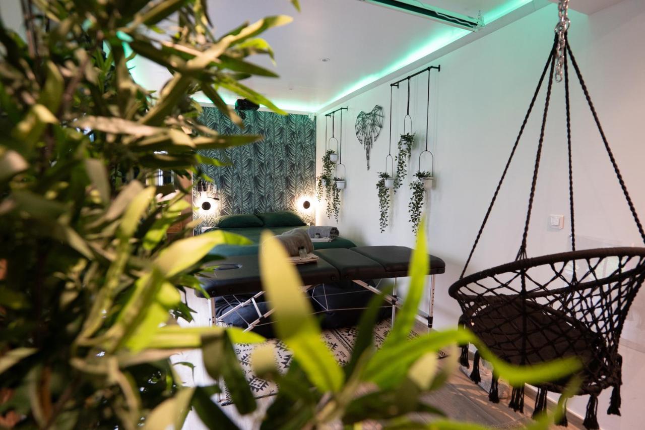 Capsule Thailande I Sauna I Balneo I Console I Jeux En Bois I Cinema I Cour Interieure Trith-Saint-Leger المظهر الخارجي الصورة