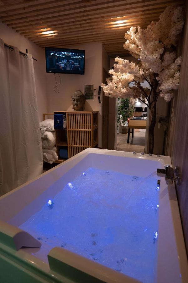 Capsule Thailande I Sauna I Balneo I Console I Jeux En Bois I Cinema I Cour Interieure Trith-Saint-Leger المظهر الخارجي الصورة