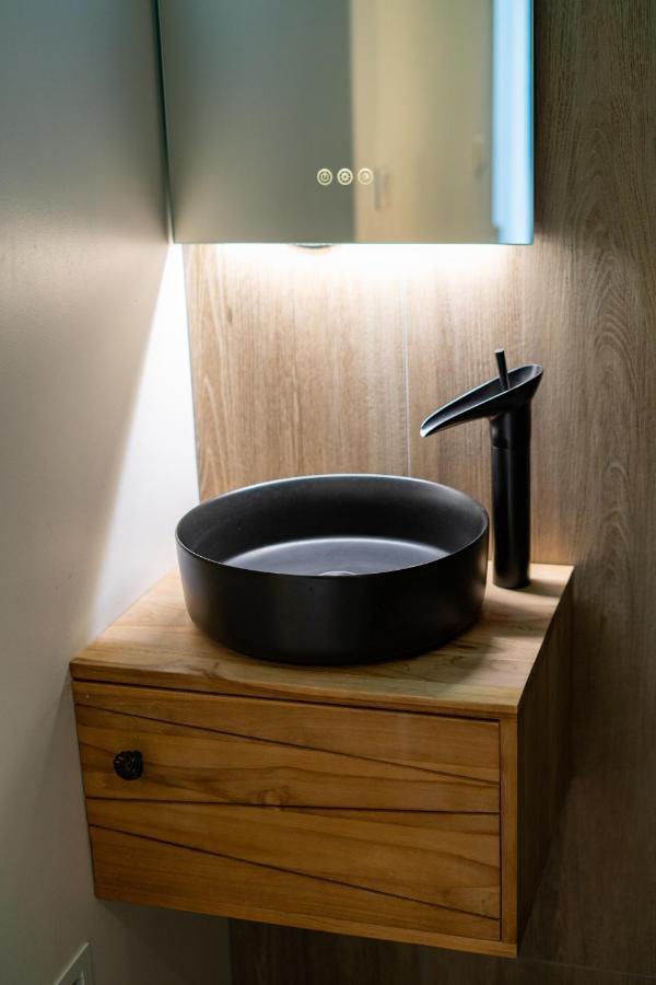 Capsule Thailande I Sauna I Balneo I Console I Jeux En Bois I Cinema I Cour Interieure Trith-Saint-Leger المظهر الخارجي الصورة