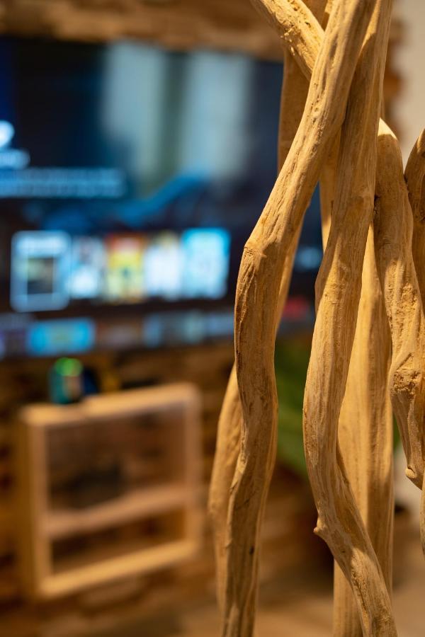 Capsule Thailande I Sauna I Balneo I Console I Jeux En Bois I Cinema I Cour Interieure Trith-Saint-Leger المظهر الخارجي الصورة