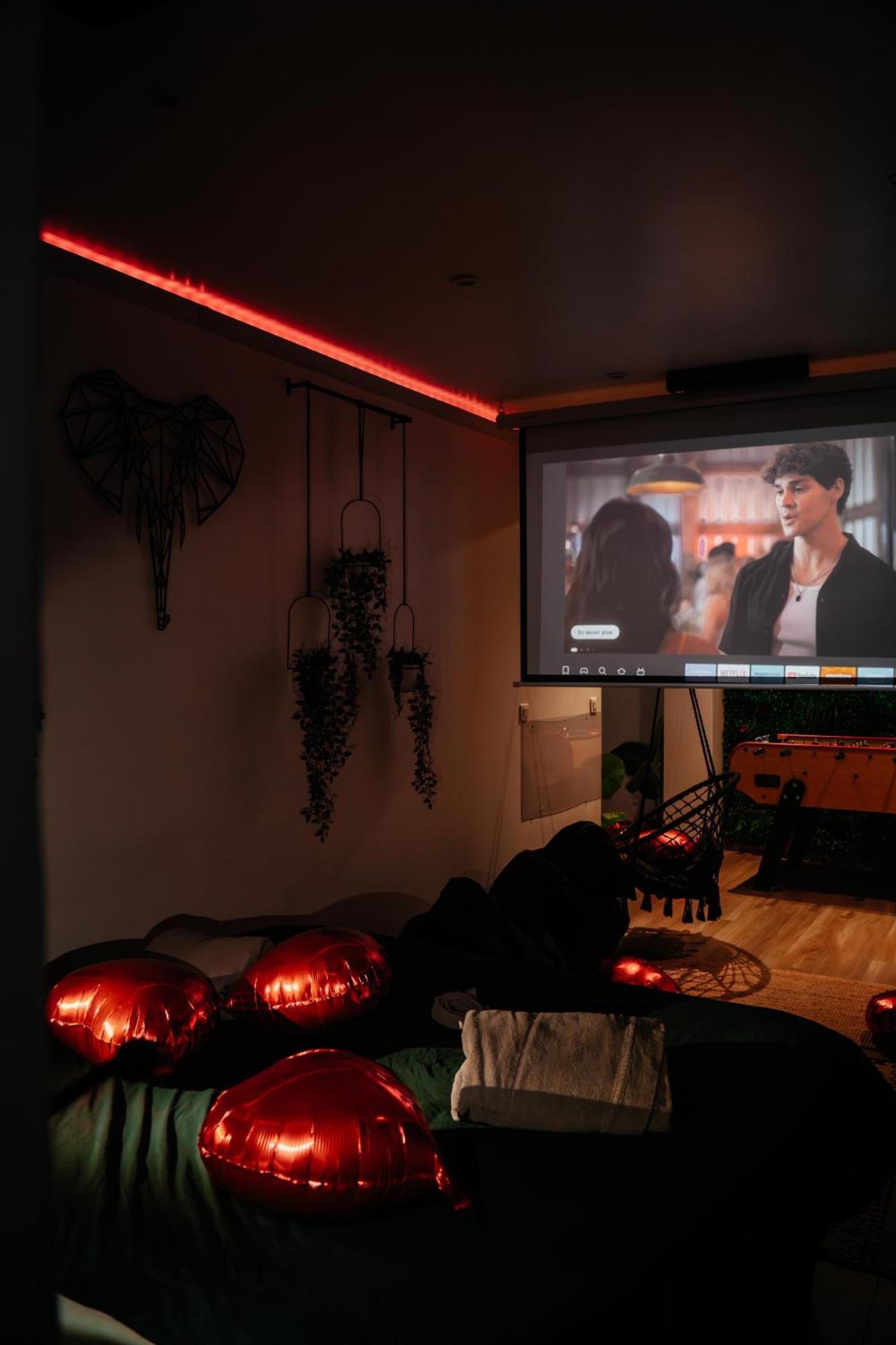 Capsule Thailande I Sauna I Balneo I Console I Jeux En Bois I Cinema I Cour Interieure Trith-Saint-Leger المظهر الخارجي الصورة